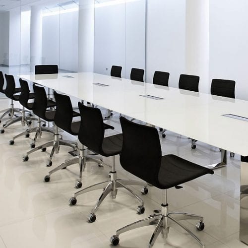 white X7 Quadrifoglio Meeting Table Glass top with silver frame