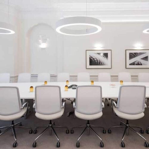 Trinetic mesh meeting chair boss design