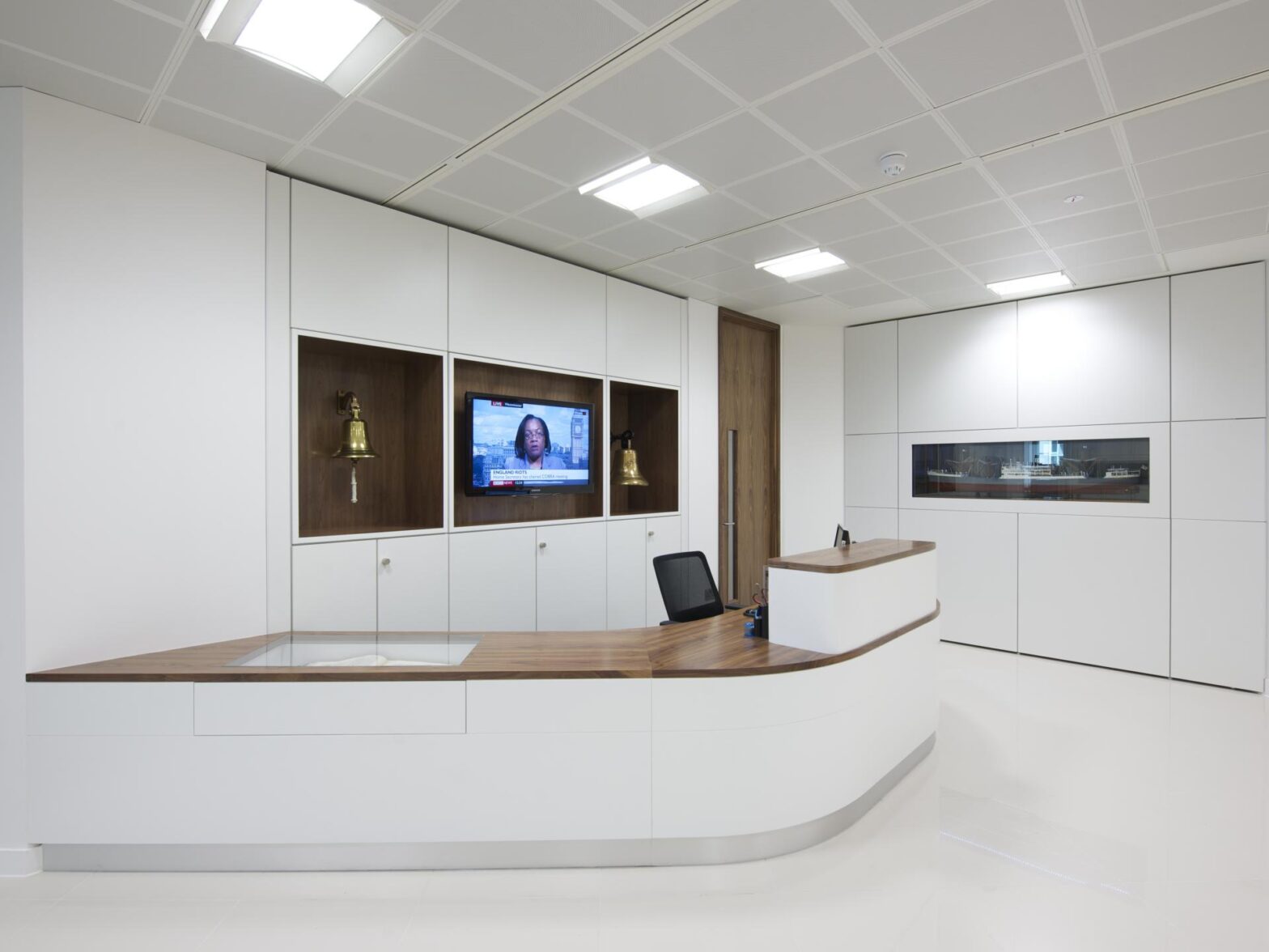 What Is An Office Reception? | Meaning, Design & Definition