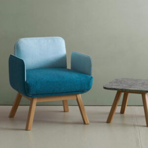 HM10 Flix Lounge Chair Oak Frame Hitch Mylius