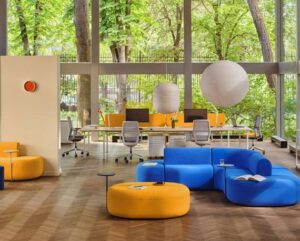 modular office furniture layout with flexible seating and workstations