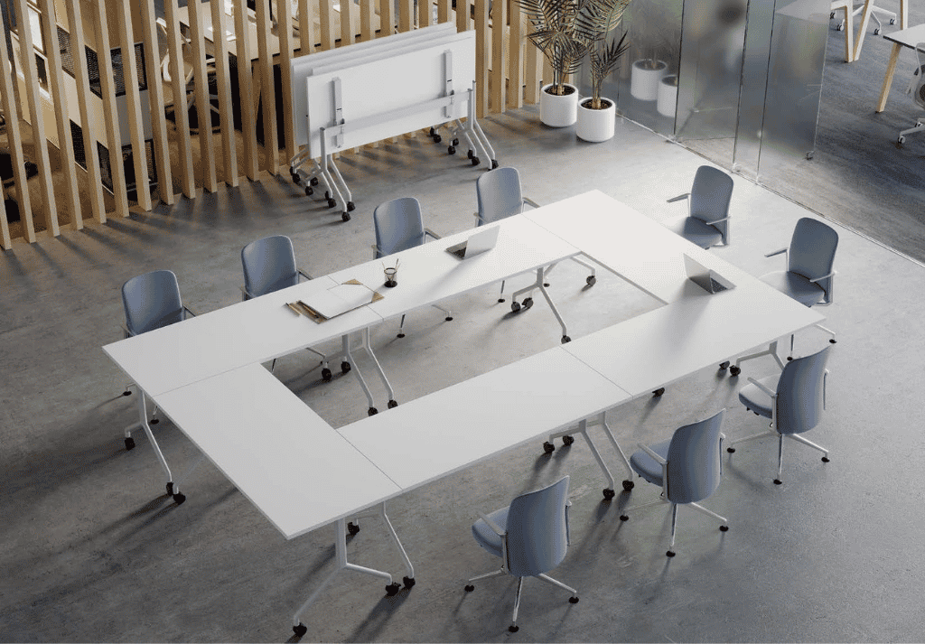  Primary school classroom furniture with flexible tables and chairs
